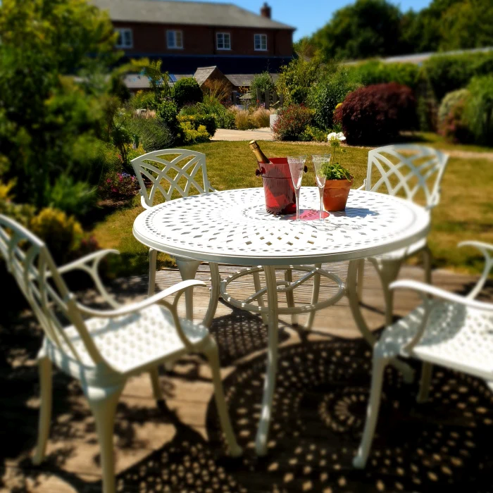 Alice Table 6 Seater Set - White - Image 7
