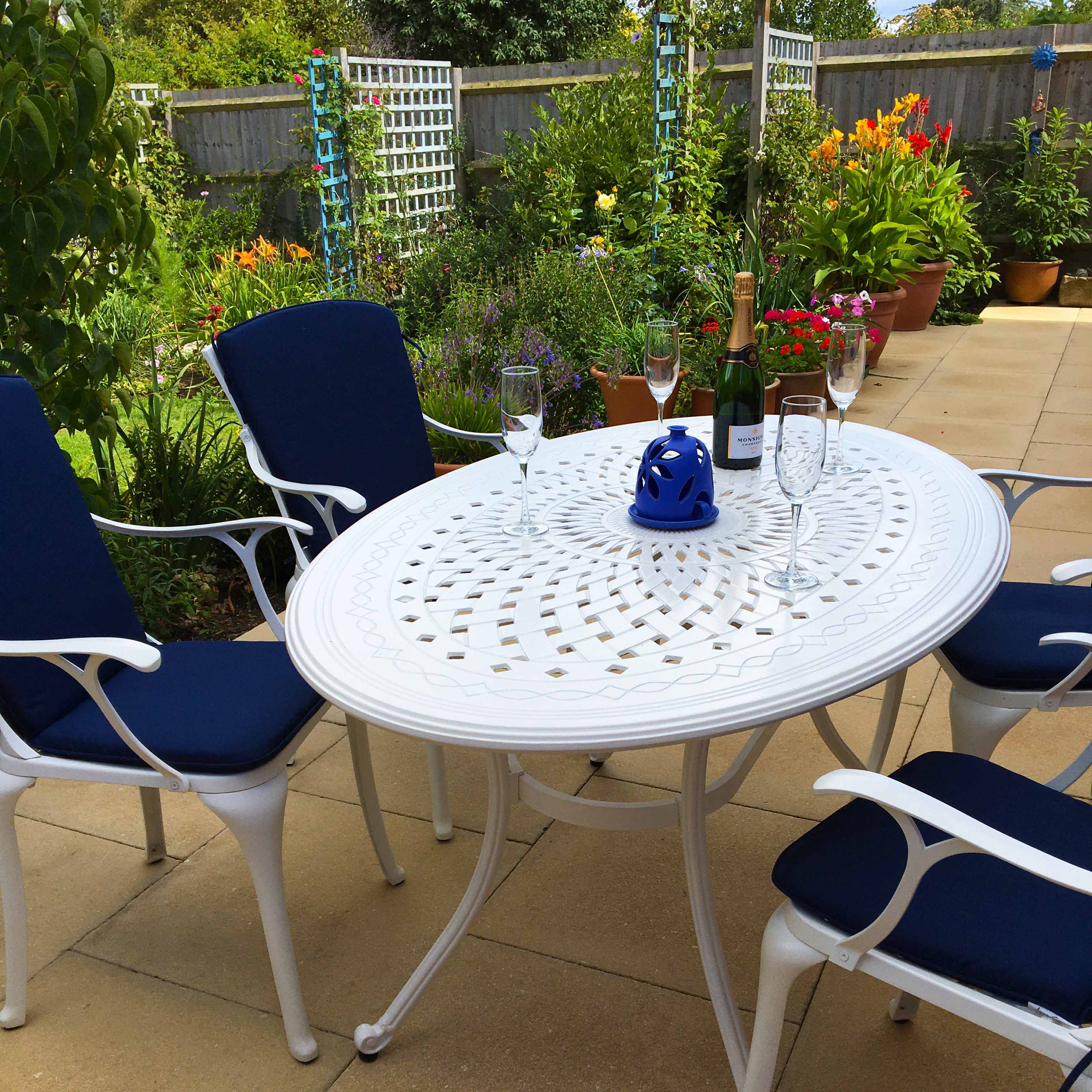 Emily Table 4 Seater Set - White - Image 3